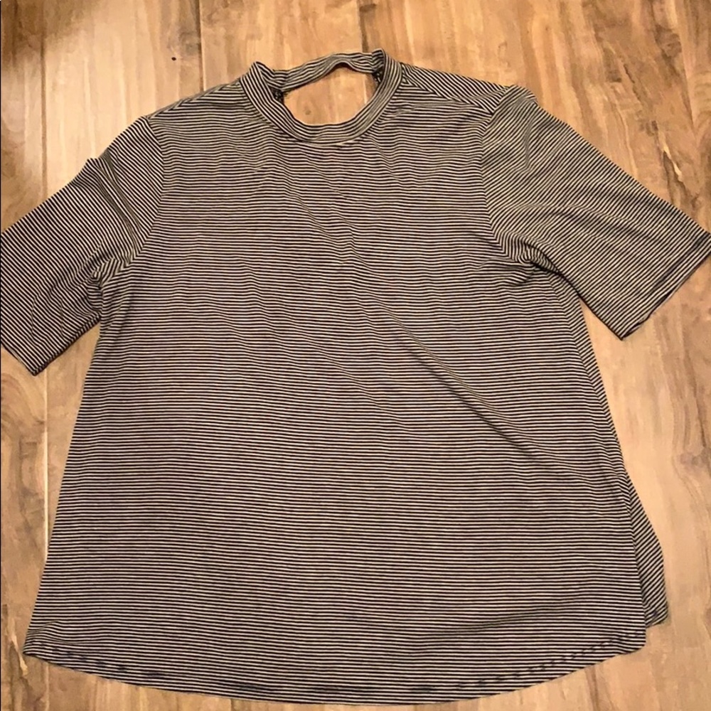 Women’s casual striped blouse size M